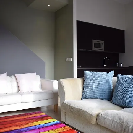 2 Bedroom With Private Patio