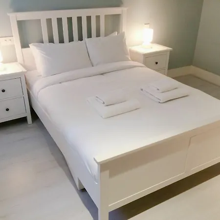2 Bedroom With Private Patio Διαμέρισμα Δουβλίνο